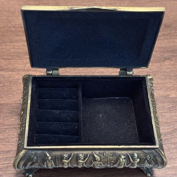 Egyptian Jewelry Box with Blue Accents - Picture 9 of 12